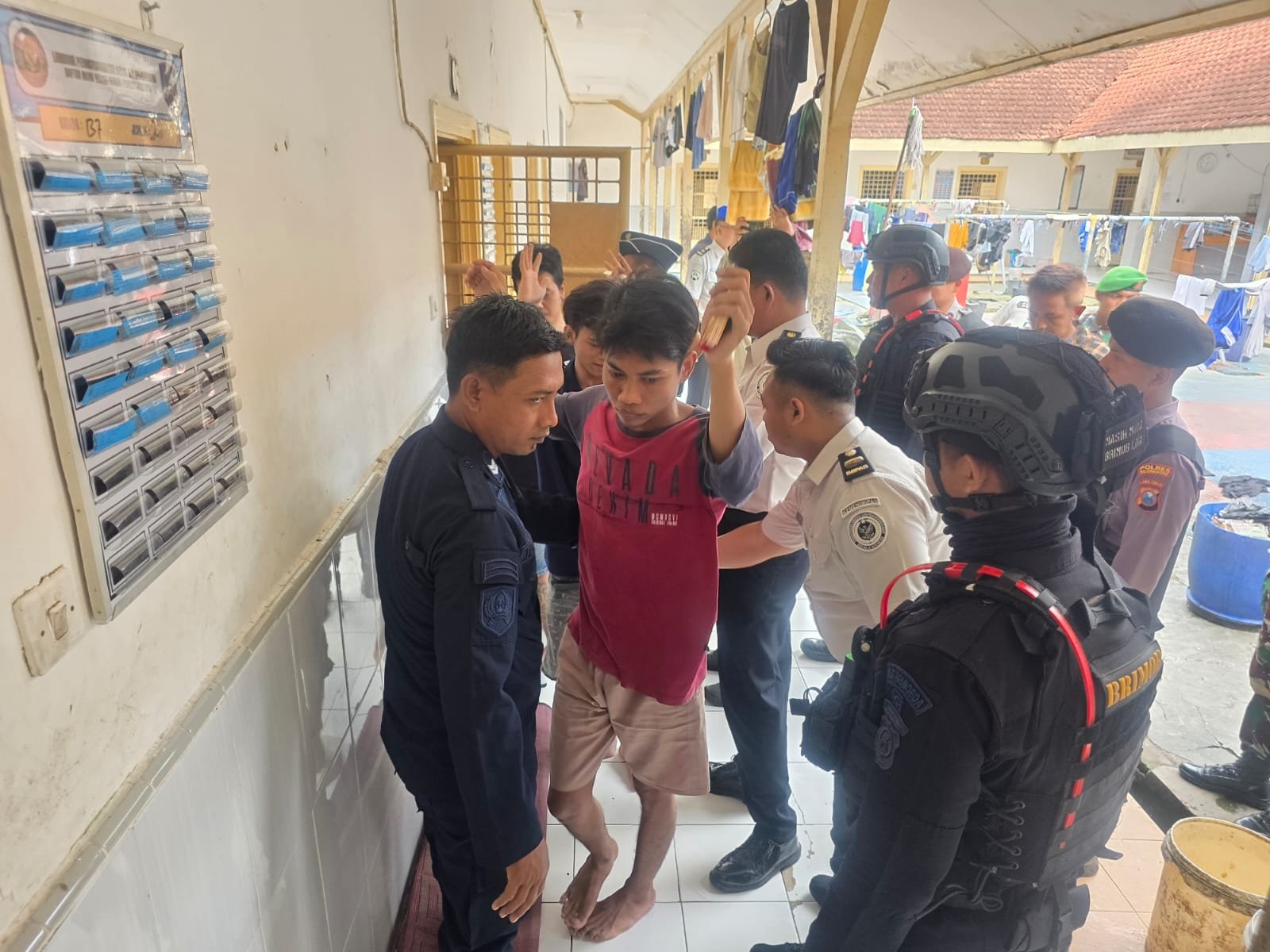 Razia Insidentil Lapas Bojonegoro, Petugas Sita Paku hingga Kartu Remi, Nihil Narkoba