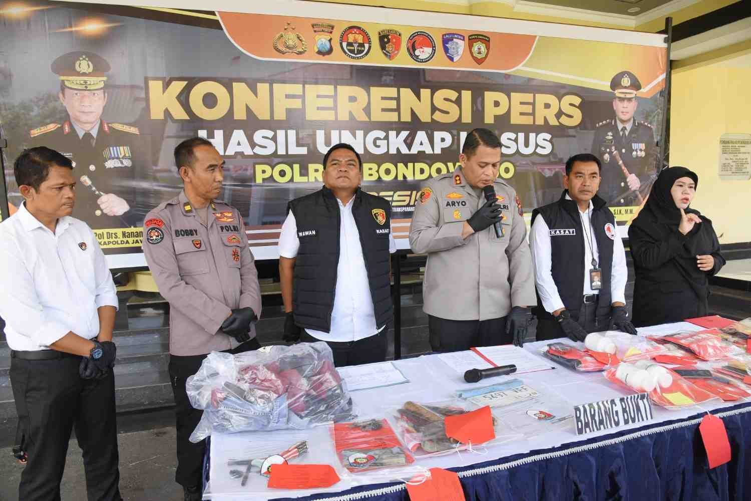 Polres Bondowoso Ungkap Curanmor Amankan 3 Tersangka dan 11 Unit Motor